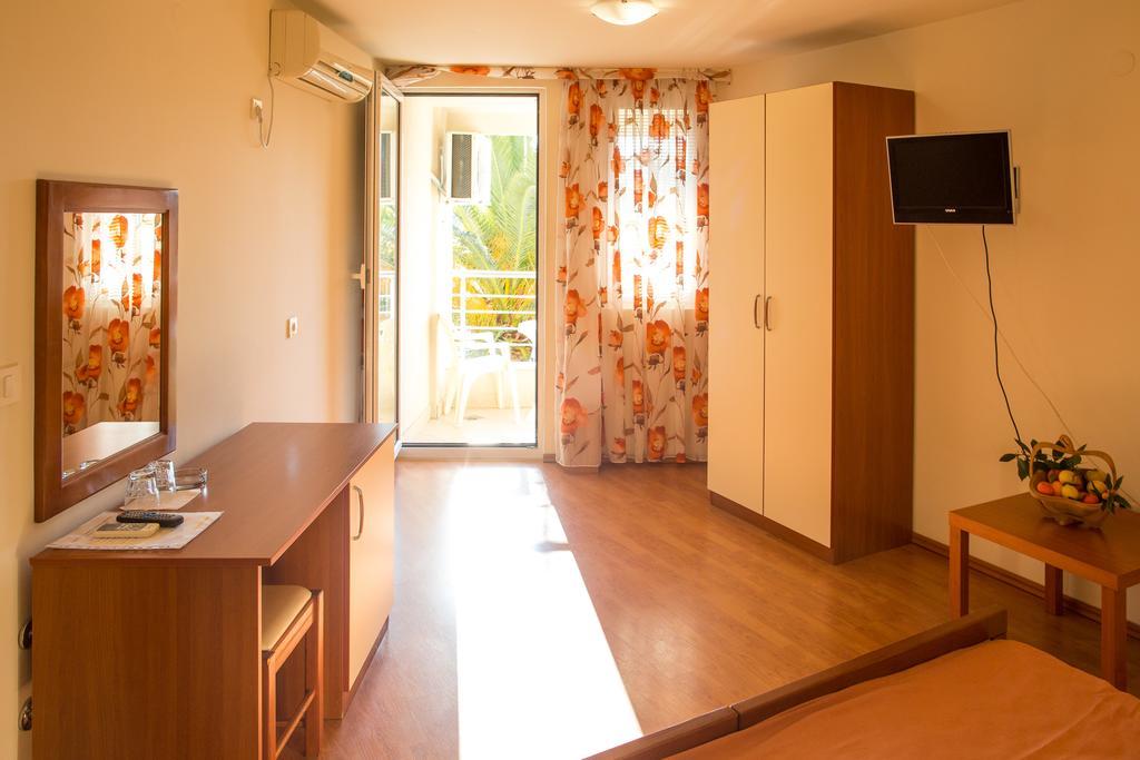 Residence Bella בודווה חדר תמונה