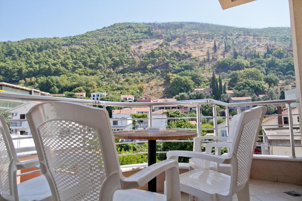 Residence Bella בודווה מראה חיצוני תמונה