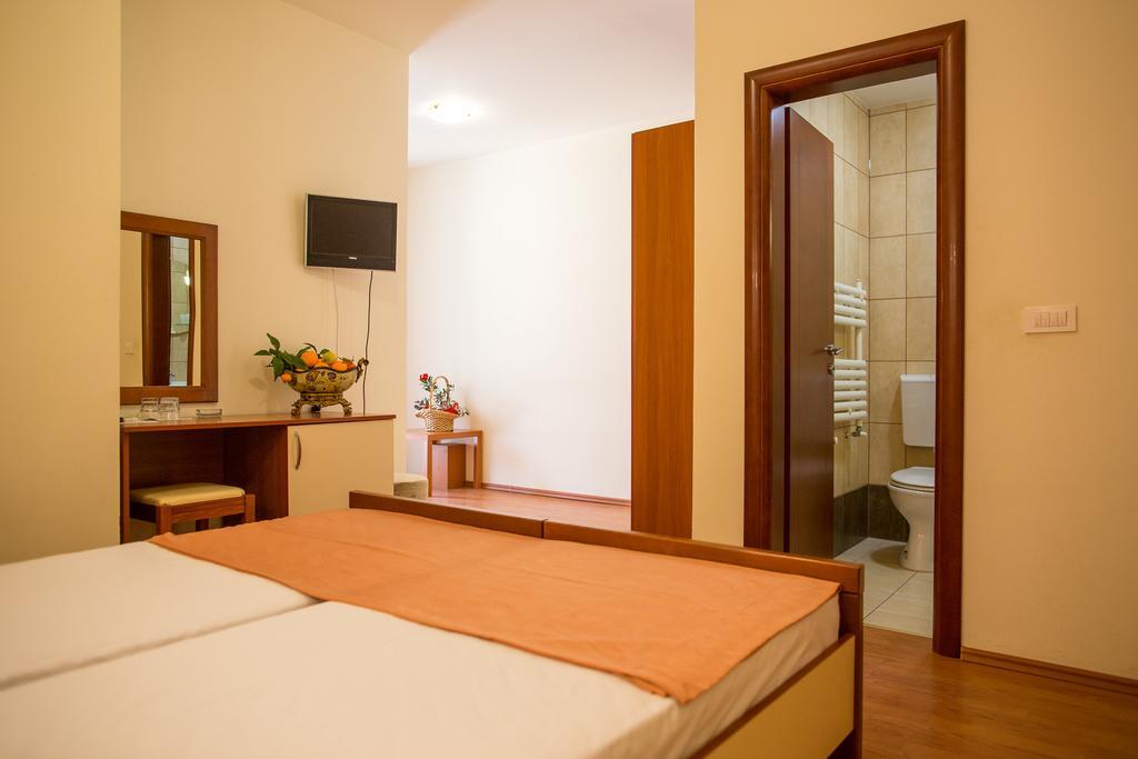 Residence Bella בודווה מראה חיצוני תמונה